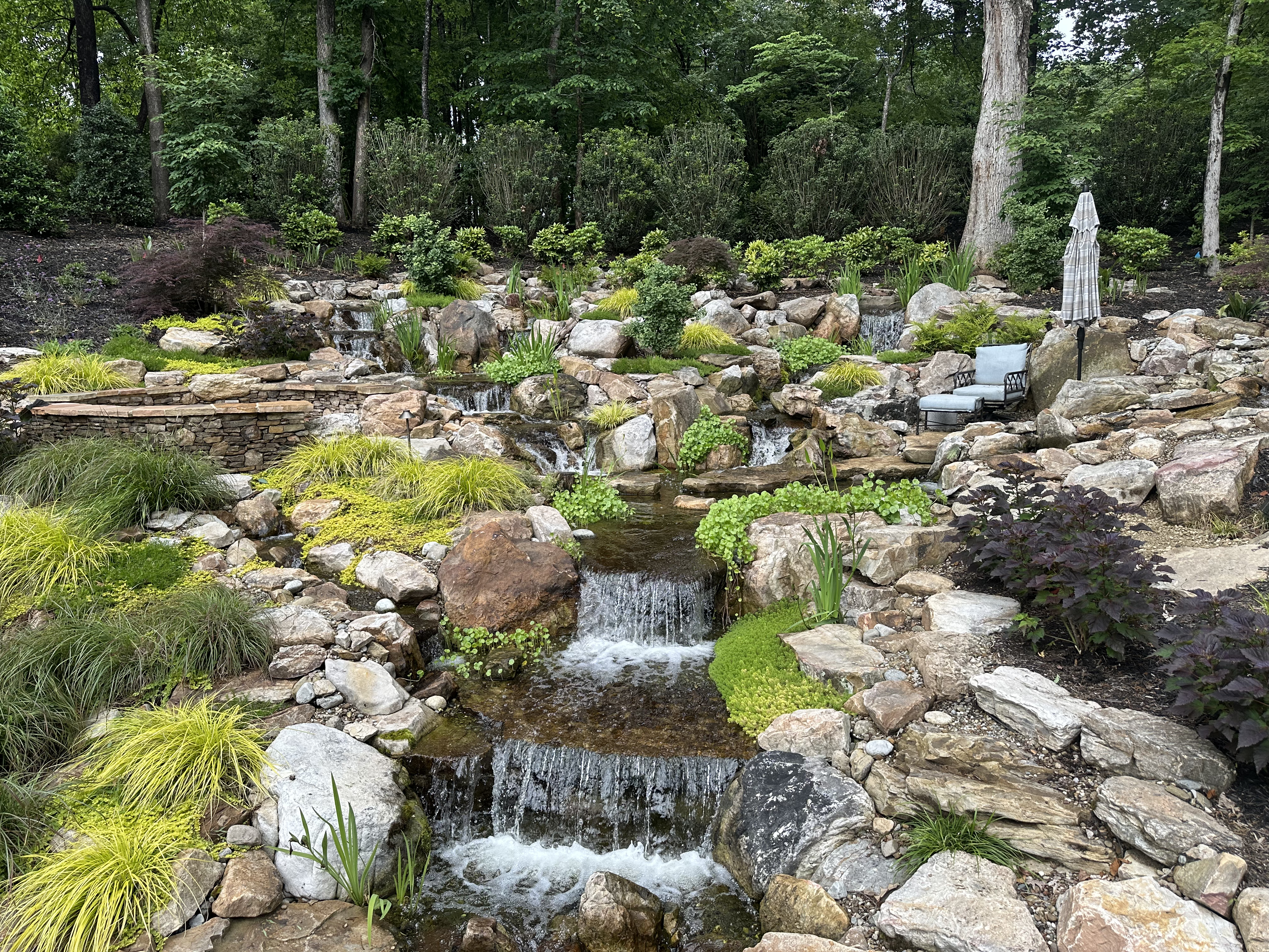 Waterfall landscape feature